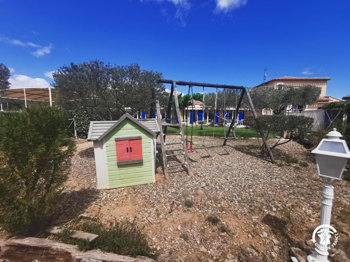 Les Hotes De La Combe Mouis Creissan Dış mekan fotoğraf